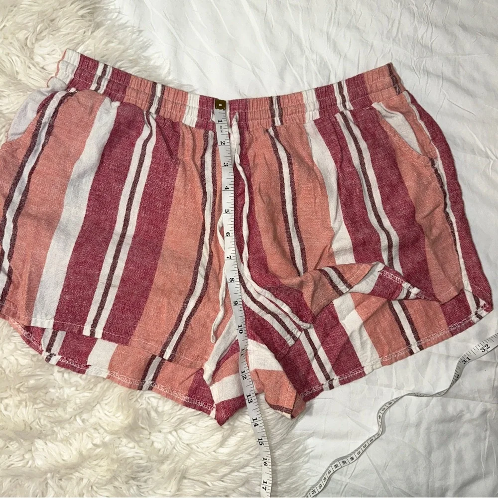 Universal Thread | Pink Cream Striped Linen Blend Shorts High Rise Drawstring M